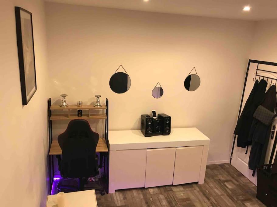 T2 La Joliette Sur Notre Dame Apartment Marseille Ngoại thất bức ảnh